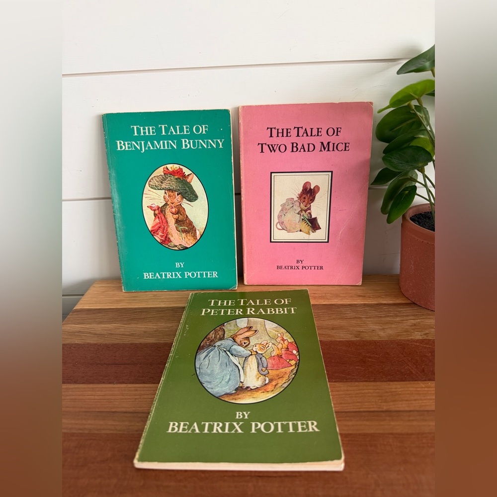 Beatrix Potter Paper Back Books Set of 3 vintage